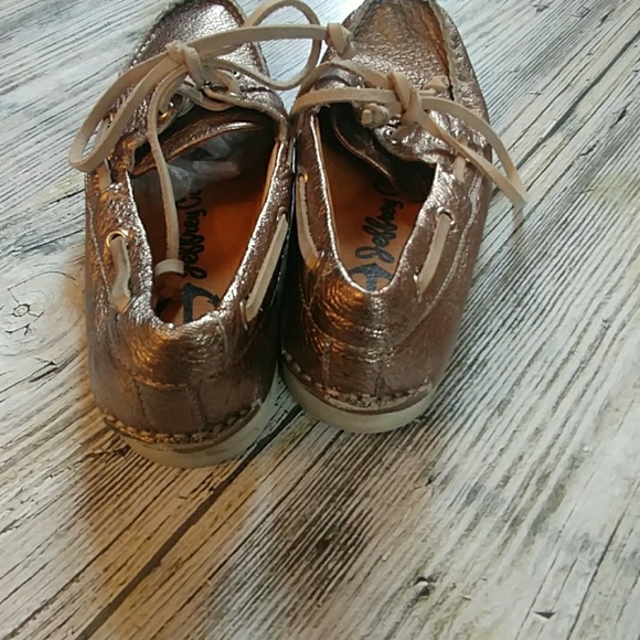 Jeffrey Campbell metallic boat shoes 7 - Picture 6 of 6